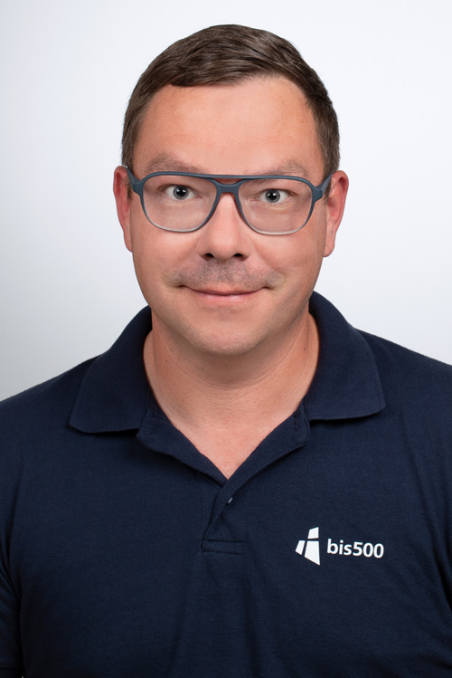 Por­t­rät Dennis Baumann