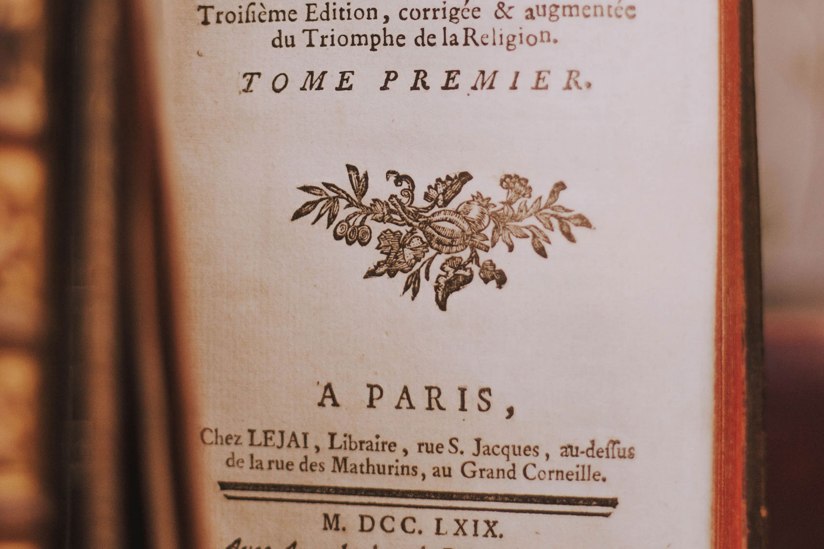 Titelseite eines alten Buches